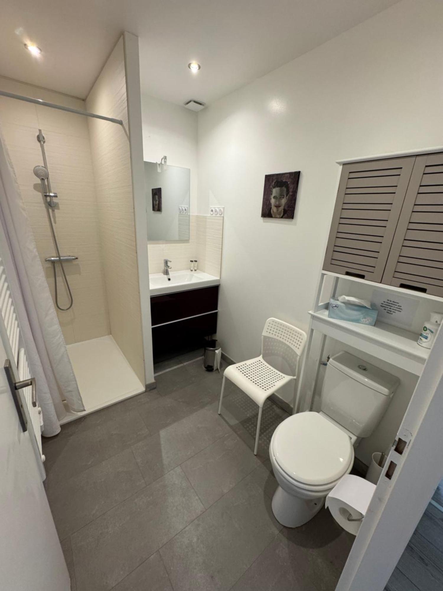 Bel Appartement Terrasse 4 Etoiles Intra Muros Aigues-Mortes Kültér fotó